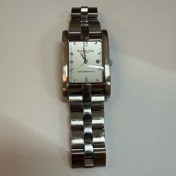 Kenneth Cole KC3227 Silver Watch - Picture 1 of 5